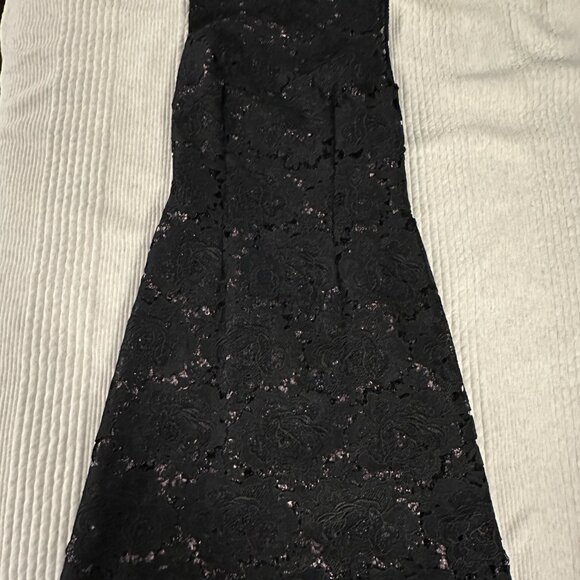 ML Monique Lhuillier Facade Lace Sheath Dress – Black, Size 2 - Picture 5 of 9